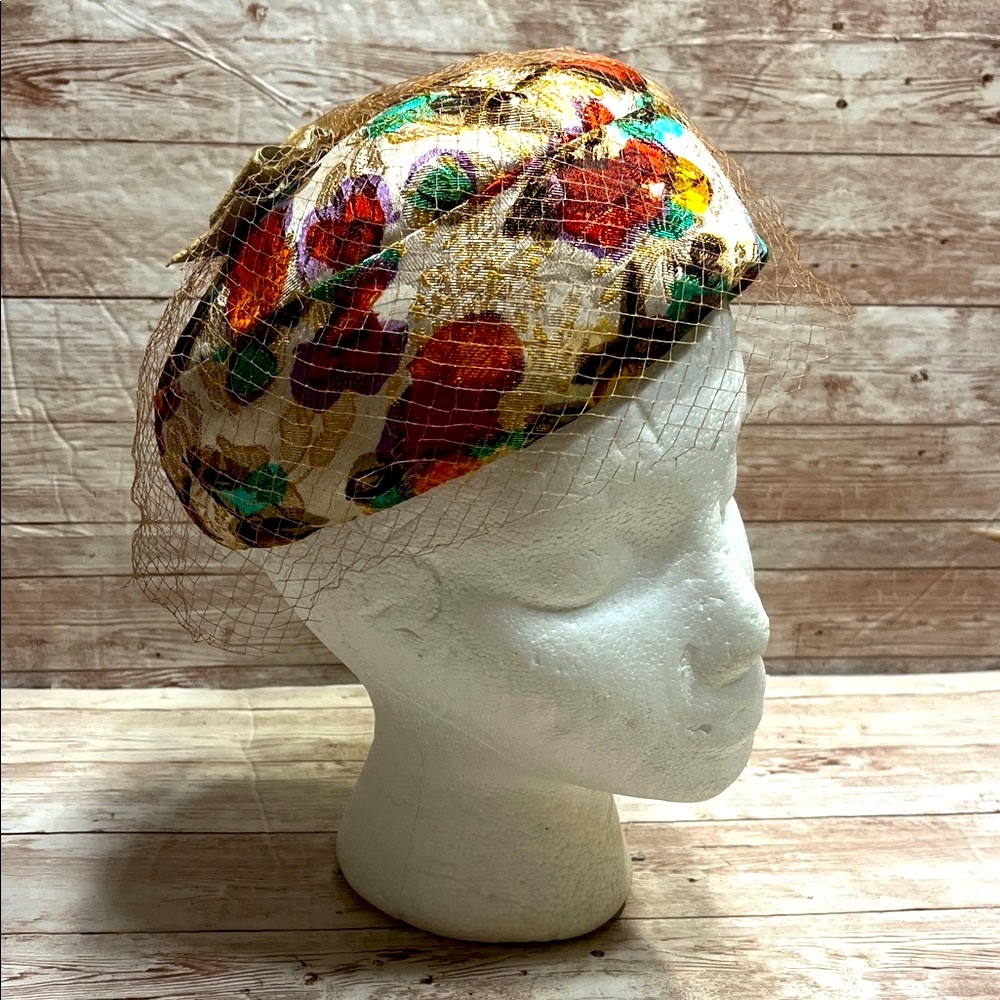 Vintage Multicolor Floral Women's Hat with Veil